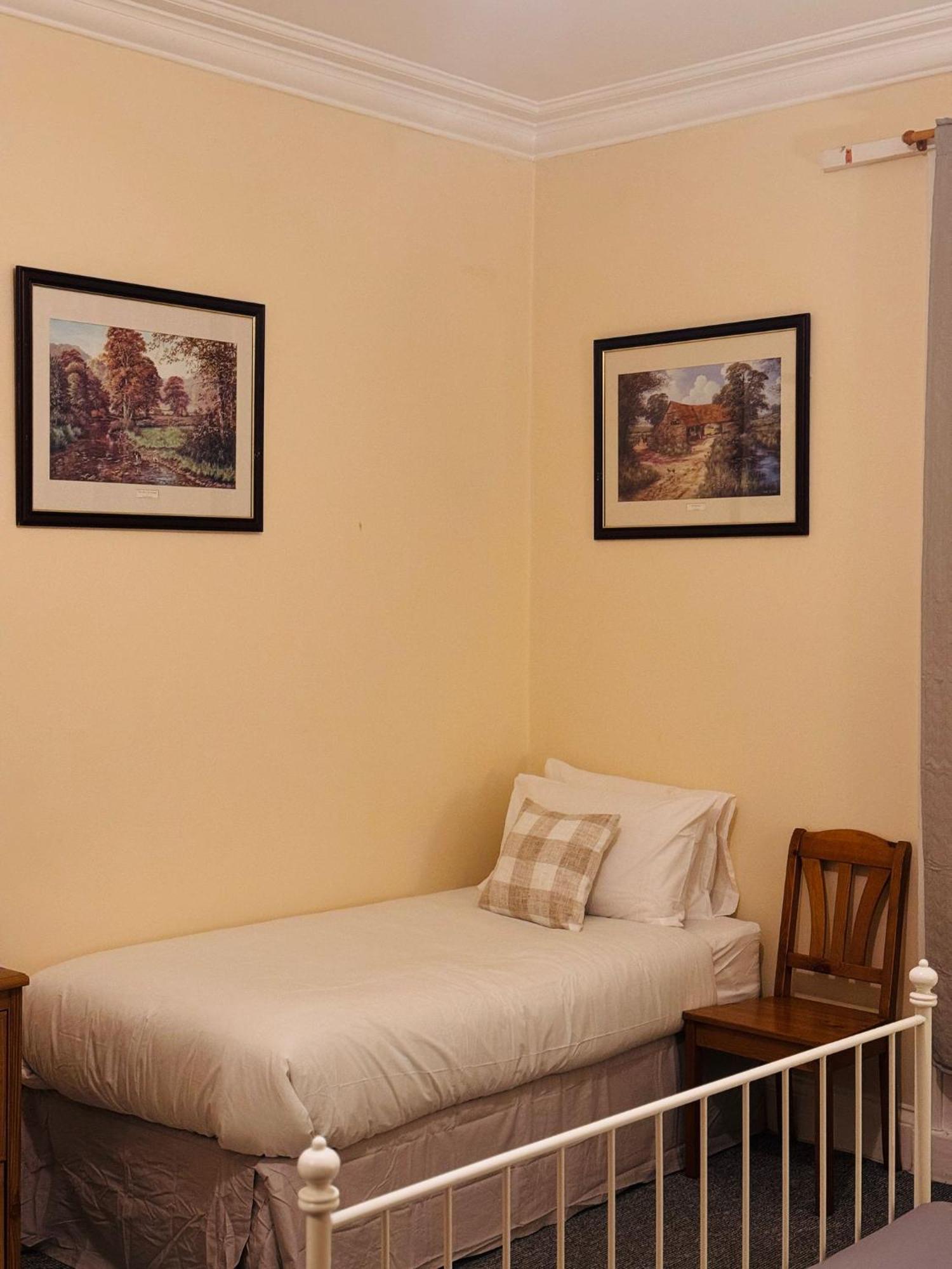 Edinburgh Travel Guest House Экстерьер фото