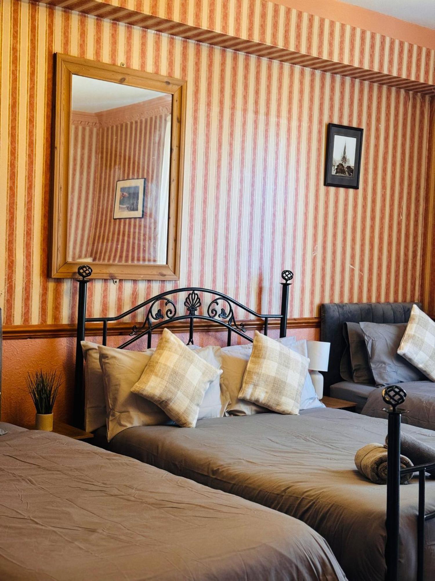Edinburgh Travel Guest House Экстерьер фото