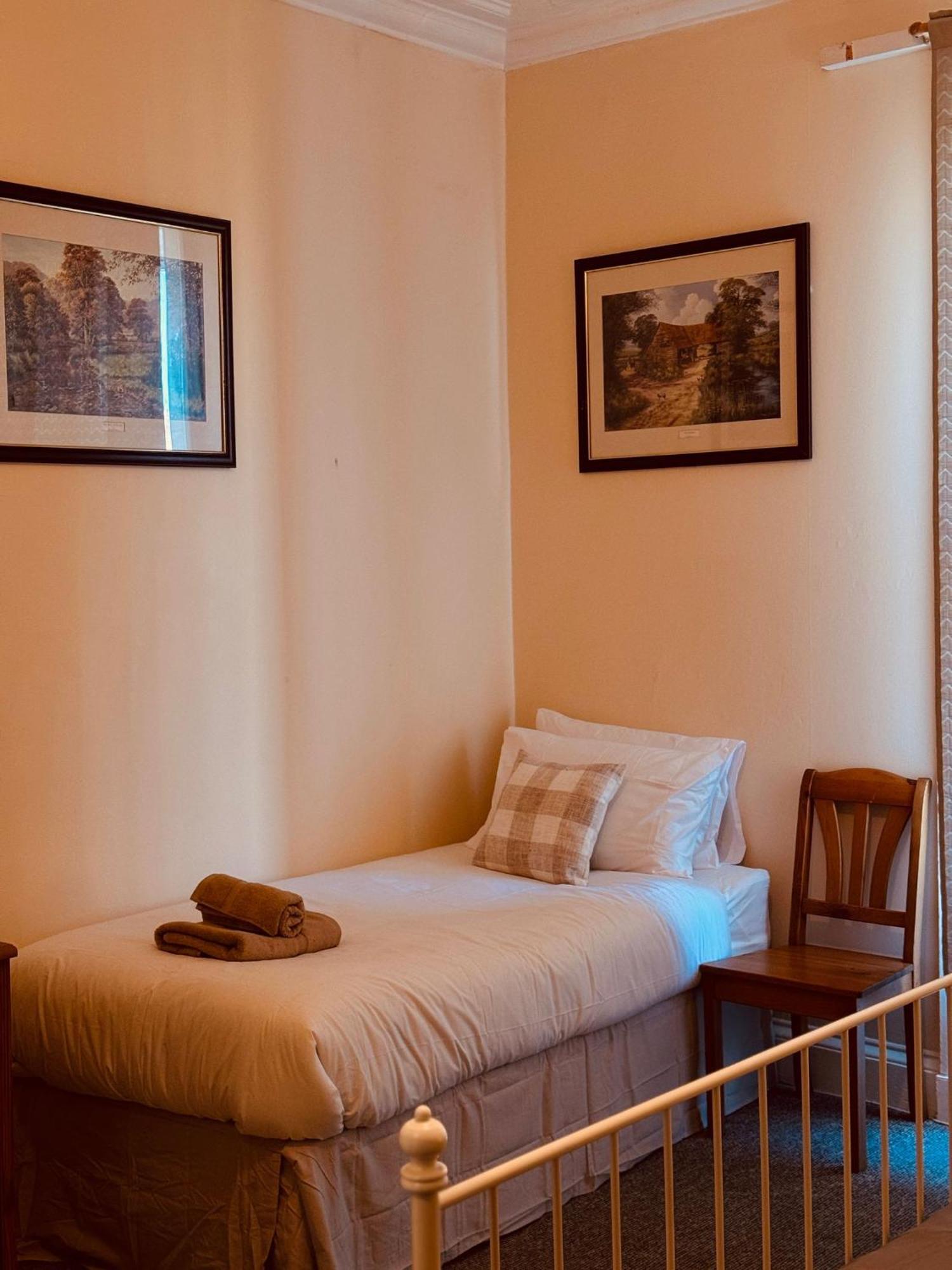 Edinburgh Travel Guest House Экстерьер фото