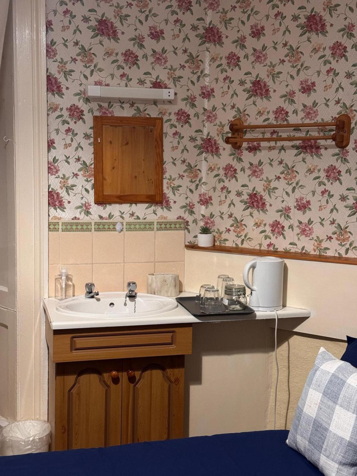 Edinburgh Travel Guest House Экстерьер фото