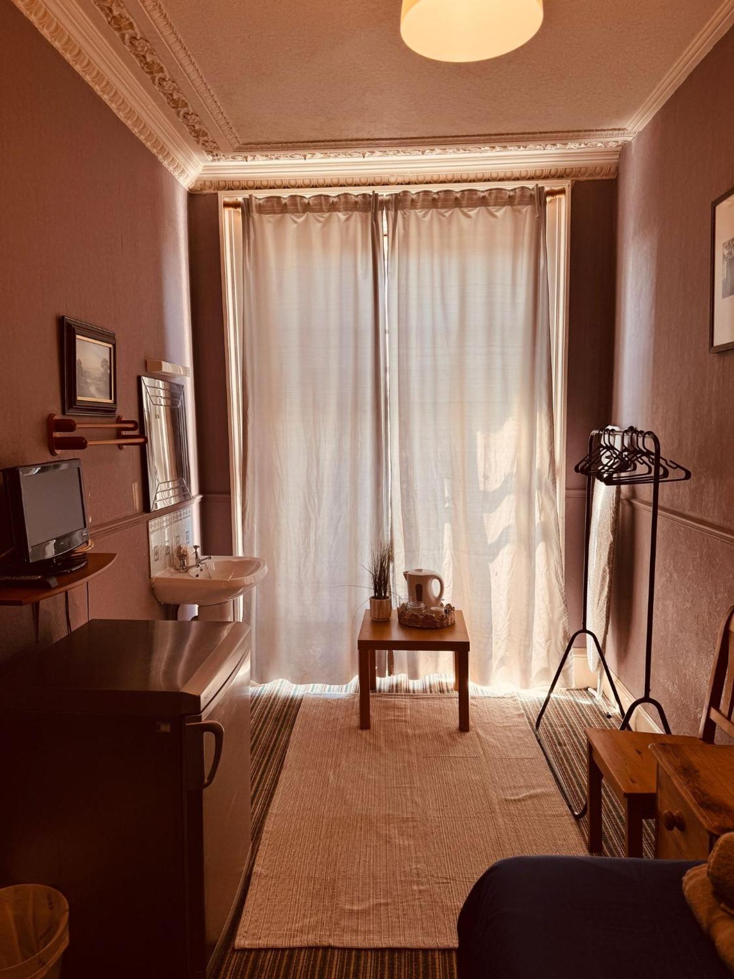 Edinburgh Travel Guest House Экстерьер фото